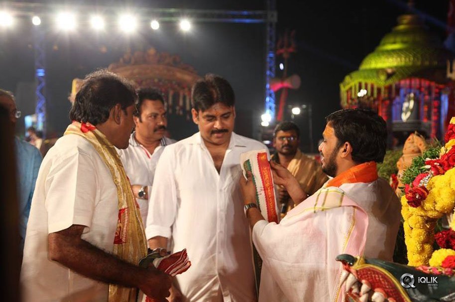 Pawan-Kalyan-At-Koti-Deepotsavam